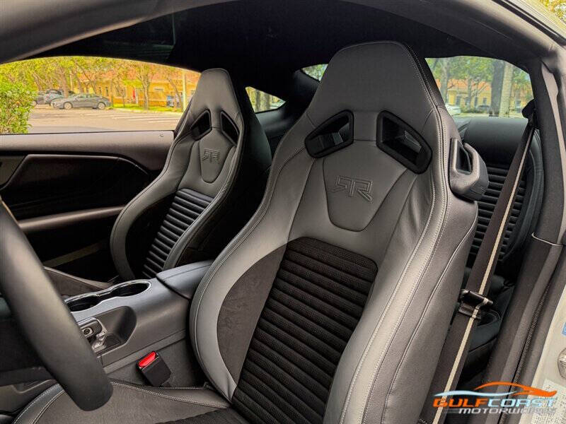 2025 Ford Mustang