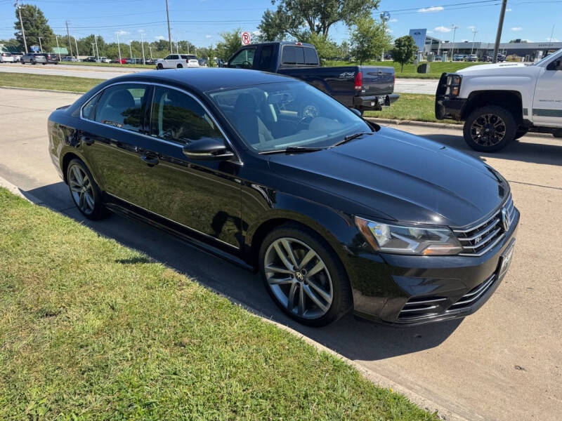 2016 Volkswagen Passat 1.8T R-Line