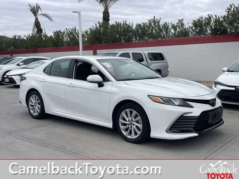 2024 Toyota Camry LE