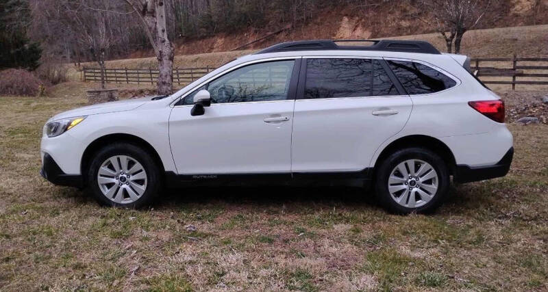 2019 Subaru Outback 2.5i Premium
