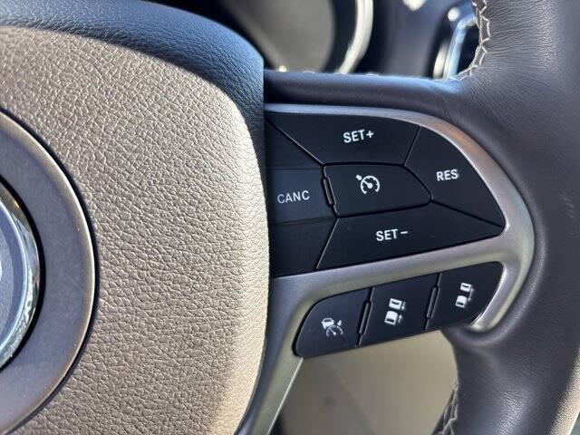 2020 Jeep Grand Cherokee Overland