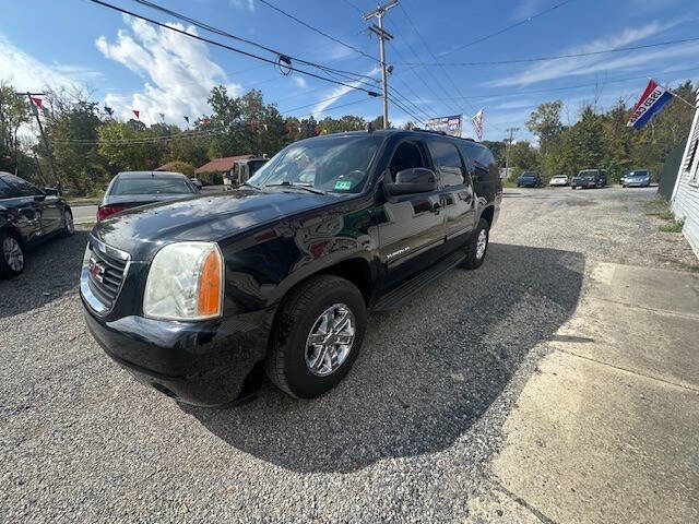 2011 GMC Yukon XL SLT photo 5