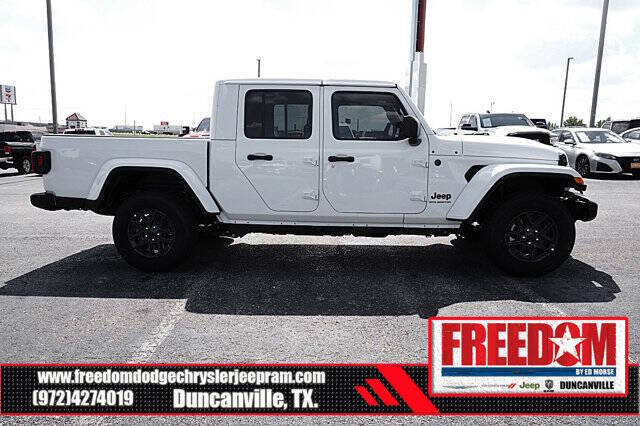 2025 Jeep Gladiator Sport S