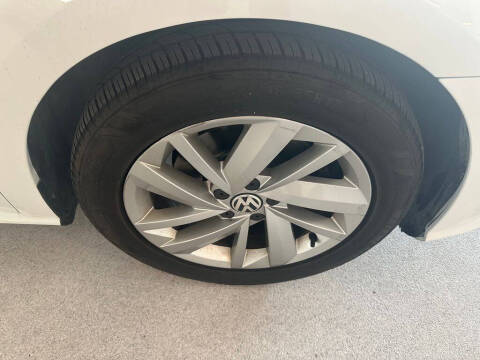 2018 Volkswagen Passat