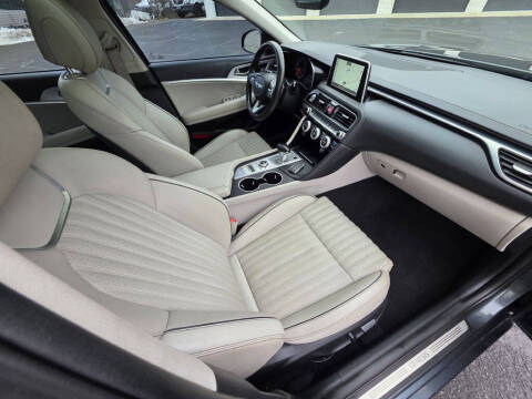 2021 Genesis G70