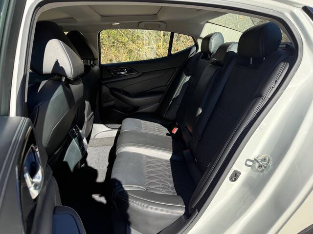 2023 Nissan Maxima 3.5 Platinum