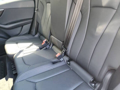 2023 Audi Q8 quattro Premium 55 TFSI