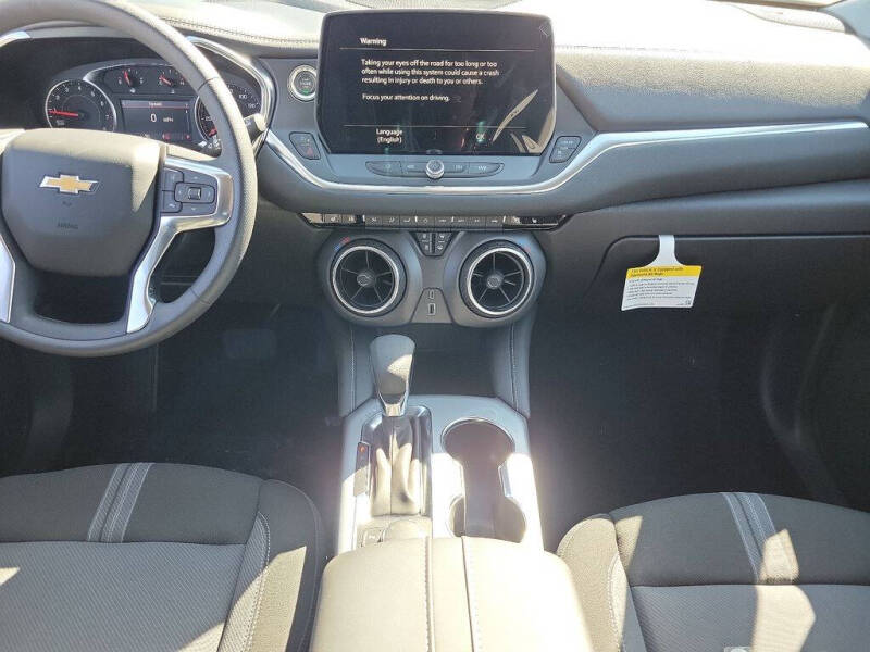 2025 Chevrolet Blazer LT