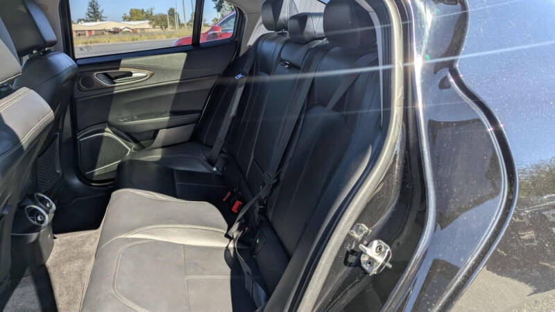 2018 Alfa Romeo Giulia Ti