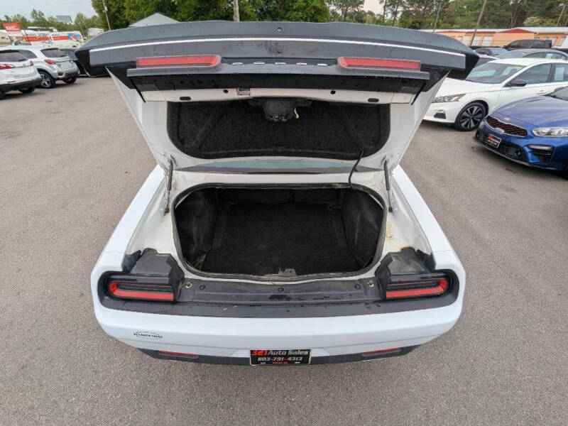 2018 Dodge Challenger SXT