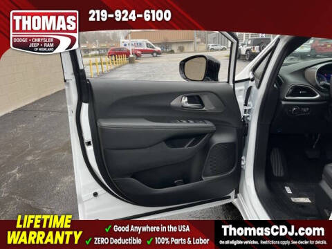 2026 Chrysler Voyager LX