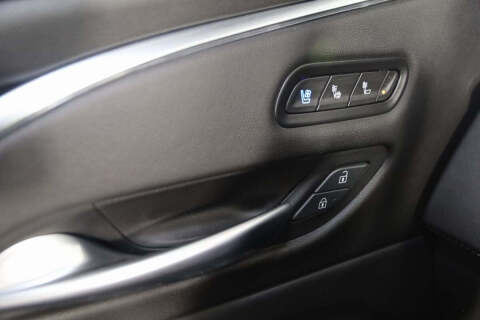 2022 Cadillac Escalade ESV Premium Luxury