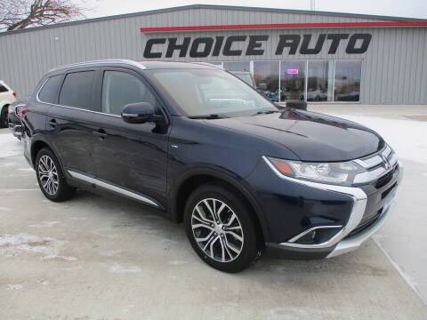 2017 Mitsubishi Outlander for sale at Choice Auto in Carroll IA