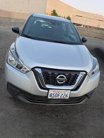 2020 Nissan Kicks S