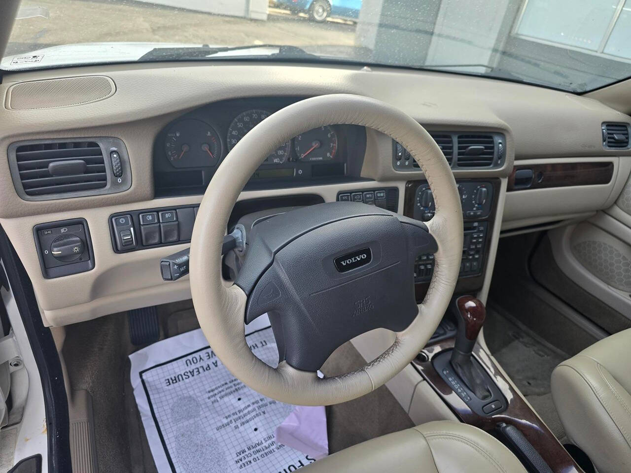 2003 Volvo C70 3