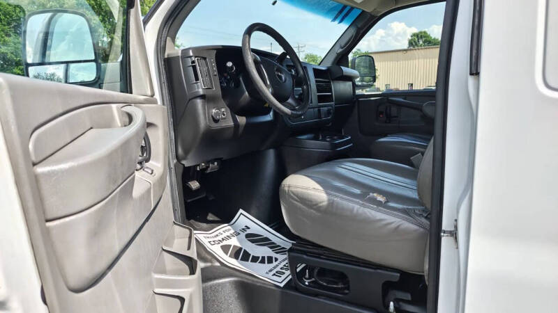 2015 GMC Savana 2500