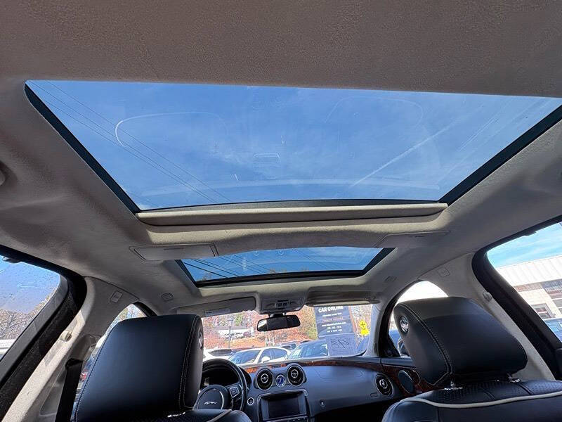 2013 Jaguar XJL Portfolio