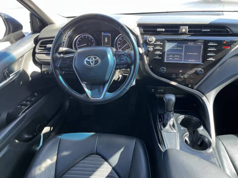 2019 Toyota Camry SE