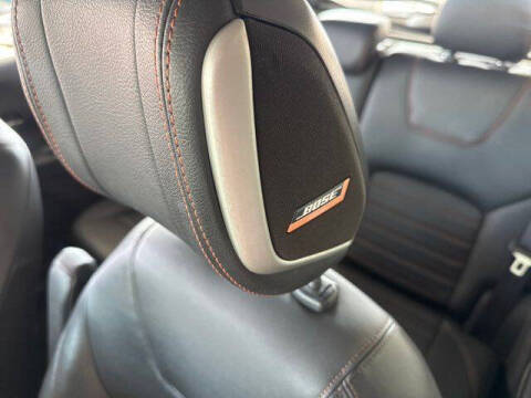 2019 Nissan Kicks SR