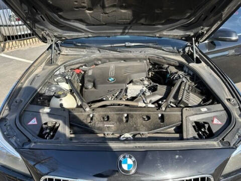 2014 BMW 5 Series 528i