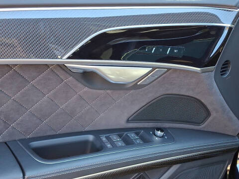 2024 Audi S8 4.0T quattro