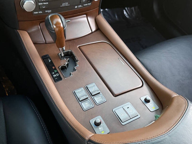 2011 Lexus LS 460