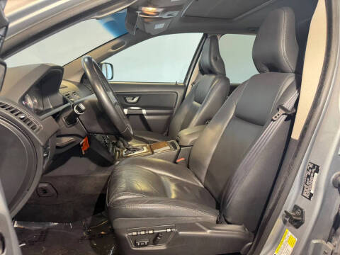 2011 Volvo XC90 3.2
