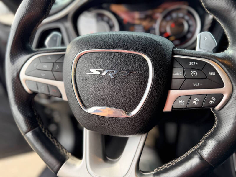 2015 Dodge Challenger SRT 392