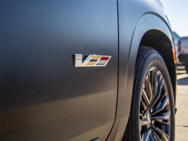 2023 Cadillac Escalade-V