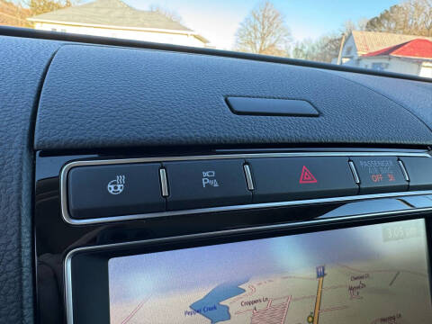 2017 Volkswagen Touareg V6 Executive