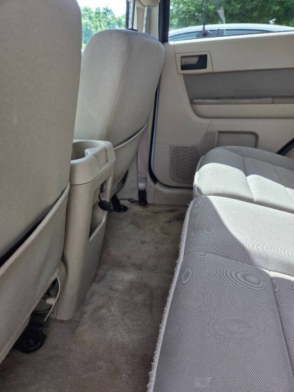 2011 Ford Escape XLT