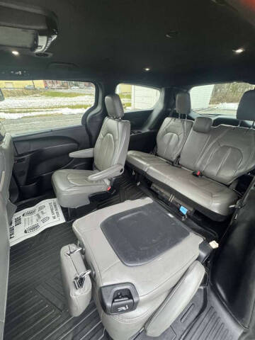 2019 Chrysler Pacifica Touring Plus