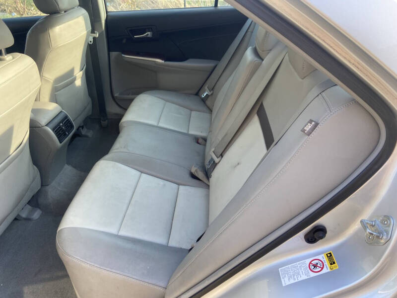 Image 8 of 2013 Toyota Camry XLE