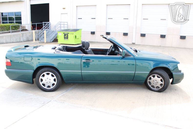 1994 Mercedes-Benz E-Class E 320
