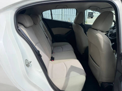 2014 Mazda MAZDA3 i Sport