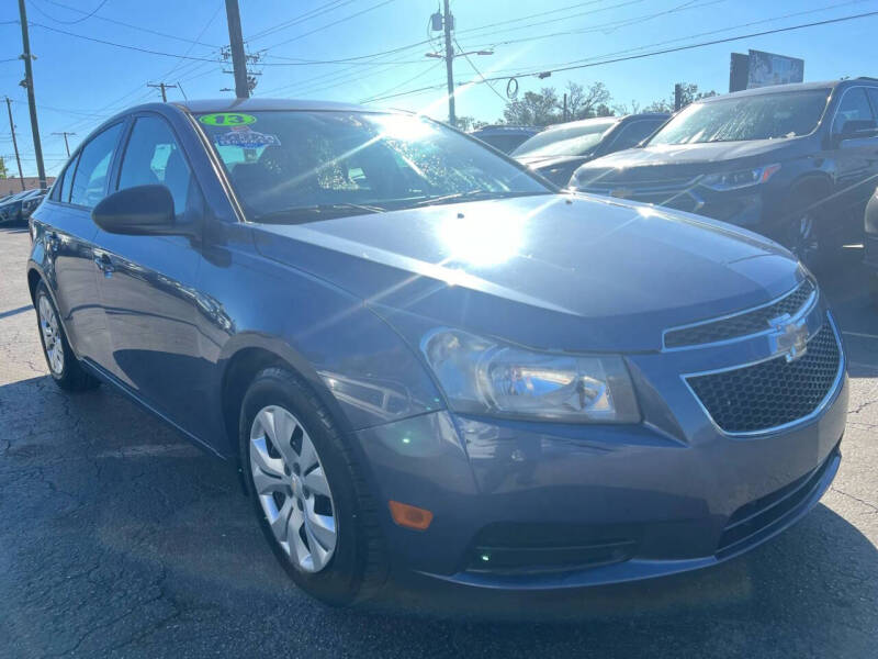 2013 Chevrolet Cruze LS Auto