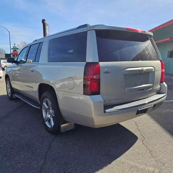 2017 Chevrolet Suburban Premier