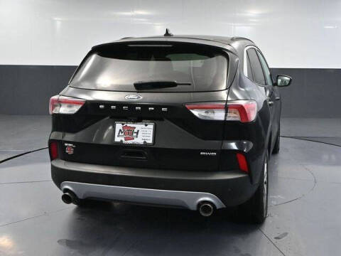 2021 Ford Escape SEL