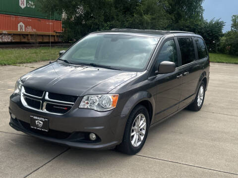 2019 Dodge Grand Caravan for sale at Mr. Auto in Hamilton OH