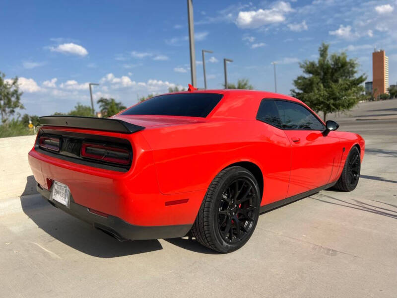 2016 Dodge Challenger SRT Hellcat