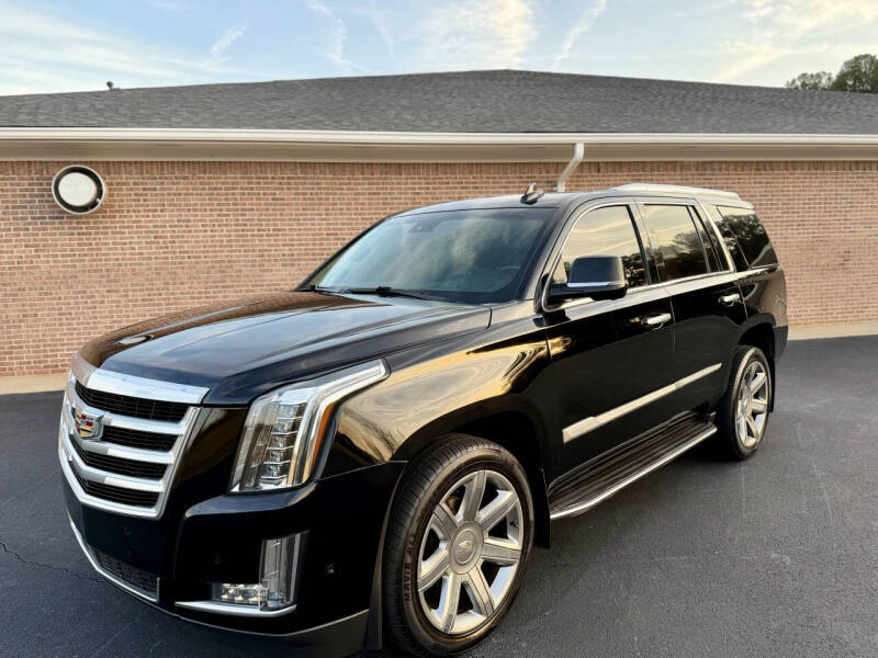 2017 Cadillac Escalade Luxury