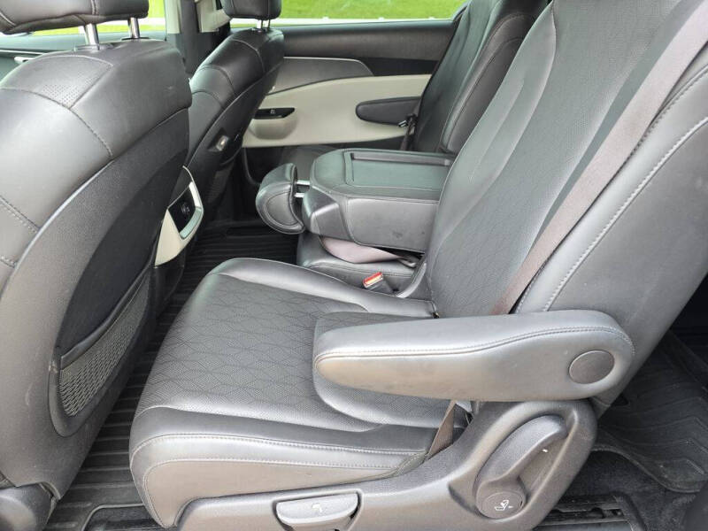 2024 Kia Carnival