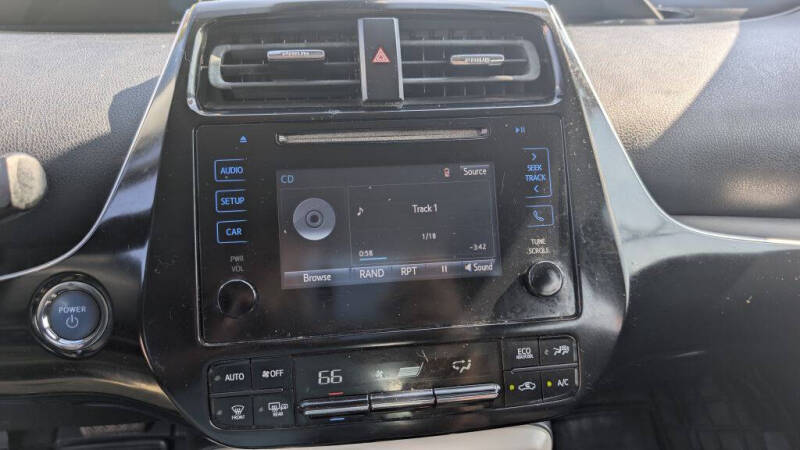 2017 Toyota Prius One