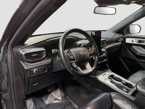 2022 Ford Explorer Platinum