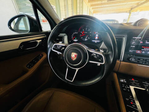 2017 Porsche Macan GTS