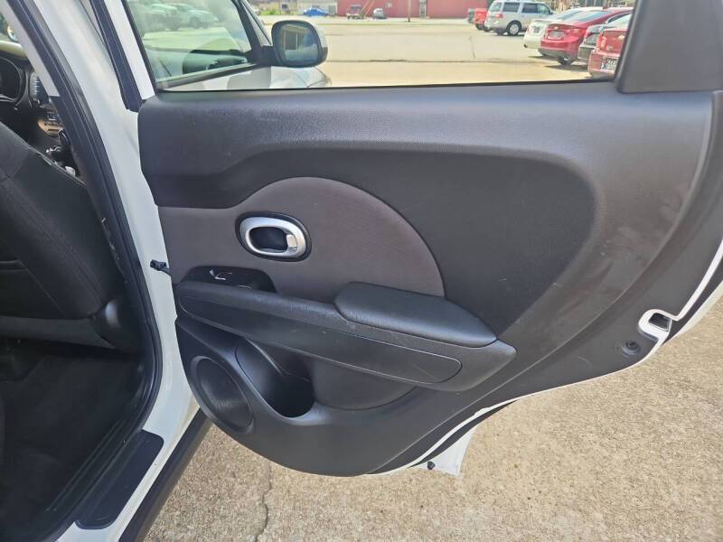 2019 Kia Soul +