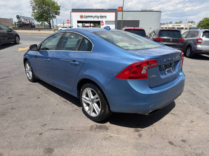 2014 Volvo S60 T5 Platinum