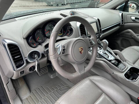 2013 Porsche Cayenne S