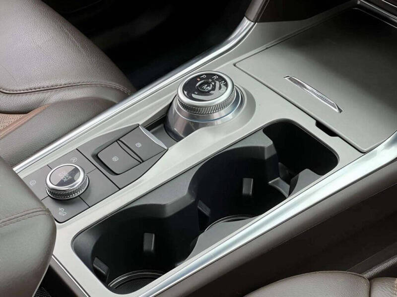 2021 Ford Explorer King Ranch