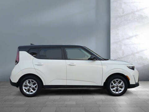 2023 Kia Soul S